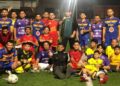 Braditi Moulevey bersama para pemain dari Minang Squad FC