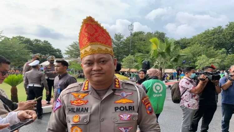 Dirlantas Polda Sumbar Kombes Pol Hilman Wijaya. (ANTARA)