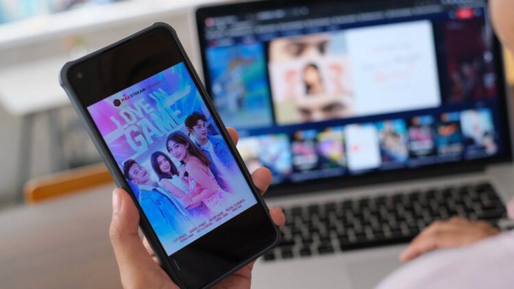 MAXstream Rilis Serial Orisinal 'Love in Game' 1 Love in Game MAXstream