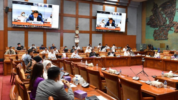 Raker Komisi X DPR RI dengan PSSI terkait pemain naturalisasi