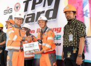 PT Semen Padang Anugerahi TPM Award untuk 6 SGA