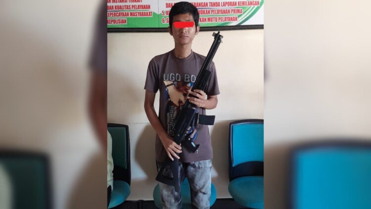 Polisi meringkus pelaku penembakan yang melukai warga di Kota Padang. (IST)