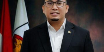 Andre Rosiade: Ada yang Iri Flyover Sitinjau Lauik Dibangun 8 Andre Rosiade: Ada yang Iri Flyover Sitinjau Lauik Dibangun