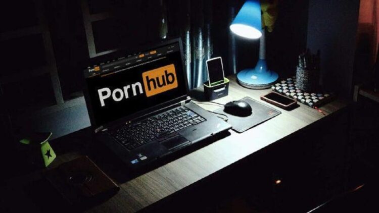 Akun pornhub dihapus oleh Meta dari Instagram secara permanen. (net)