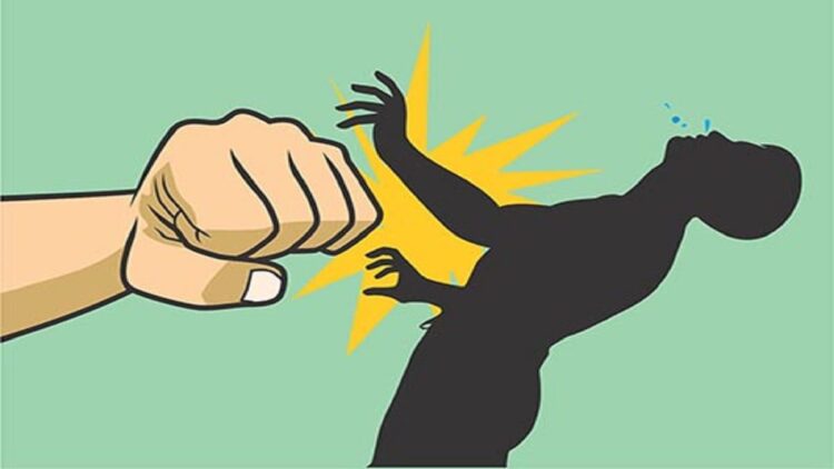 Tak Terima Ditegur, Siswa SMA di Kupang Aniaya Guru 1 Ilustrasi penganiayaan. (net)