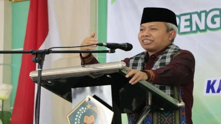 Sekjen Kemenag: Moderasi Beragama Solusi Tantangan Keberagamaan dan Kebangsaan di Indonesia 1 Sekjen Kemenag Nizar Ali. ((Antara/HO-Kemenag))