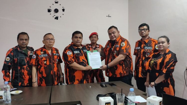 Muswil VIII PP Sumbar Ditunda, Tiga Calon Siap Bersaing 1 Penyerahan berkas pendaftaran calon Ketua dalam Muswil VIII PP Sumbar