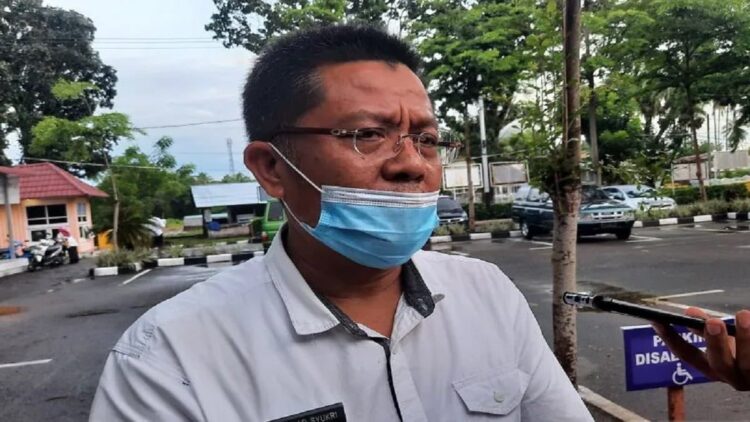 Kepala Dinas Perpustakaan dan Kearsipan Kota Pariaman, Sumbar, Muhammad Sukri. (ANTARA/Aadiaat M. S.)