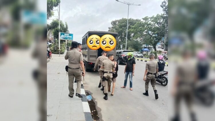 Dianggap Mengganggu Ketertiban Umum, Satpol PP Padang Jaring Sepuluh Anjal 1 Puluhan anak jalanan terjaring razia Satpol PP Padang. (IST)