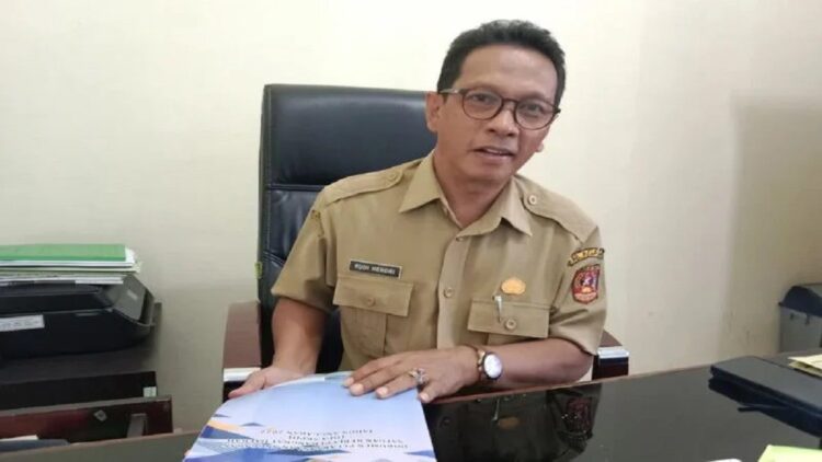 Pemkab Agam Sudah Rehab 389 RTLH, Satu Rumah Dapat Rp10 Juta 1 Sekretaris Dinas Perumahan dan Permukiman Agam, Rudi Hendri (Antara/Yusrizal)