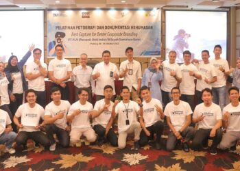 Pelatihan Foto Kehumasan PLN - PFI Padang