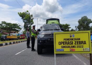 Operasi Zebra Singgalang Dimulai, Polisi di Padang Tilang Puluhan Pengendara 14 WhatsApp Image 2022 10 03 at 13.17.58