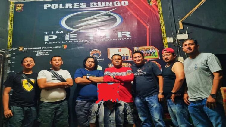 Terlibat Curanmor, Warga Padang Diringkus Polisi di Jambi 1 Polisi menangkap pelaku curanmor di Padang. (IST)