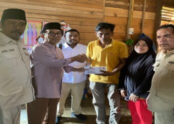 Andre Rosiade: Prabowo Bantu Rehab Rumah Korban Longsor di Pesisir Selatan