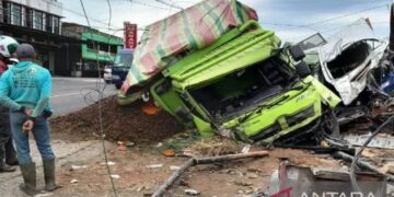 Kecelakaan beruntun di Padang Lua