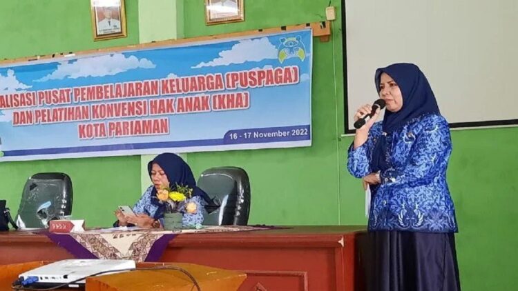 Kepala Dinas Pemberdayaan Perempuan Perlindungan Anak dan Keluarga Berencana Pariaman, Sumbar Gusniyetti Zaunit. (ANTARA/Aadiaat MS)