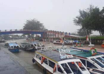 Cuaca Buruk, Kunjungan ke Wisata Pulau di Pariaman Turun Drastis