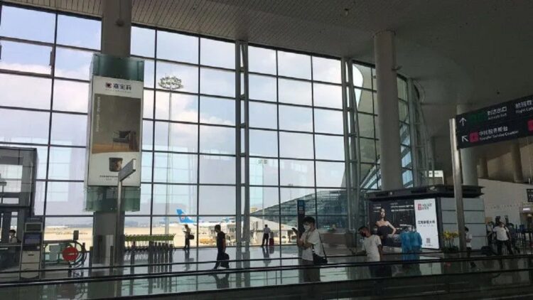 Suasana terminal kedatangan di Bandar Udara Internasional Baiyun, Guangzhou, China. (ANTARA/M. Irfan Ilmie)