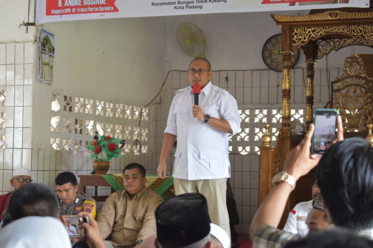 Keliling Sumbar, Andre Rosiade Pastikan Warga tetap Pilih Prabowo 1 IMG 20221111 WA0010