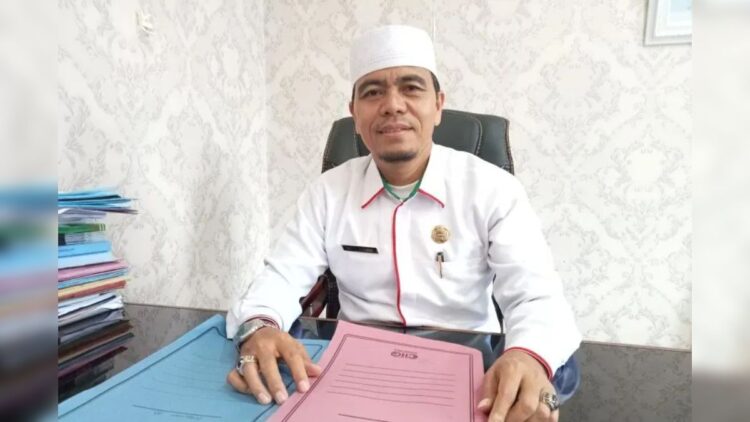 Kuota Terbatas, Daftar Tunggu Haji di Pasbar Capai 50 Tahun 1 Kepala Seksi Penyelenggaraan Haji dan Umrah Kantor Kementerian Agama Pasaman Barat Suharjo Lubis. (Antara/Altas Maulana)