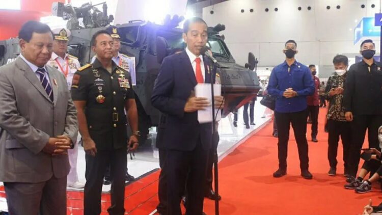 Presiden Joko Widodo (Jokowi) dalam Indo Defence 2022 Forum and Expo di Jiexpo Kemayoran, Jakarta, Rabu (2/11). (ANTARA/Indra Arief Pribadi)