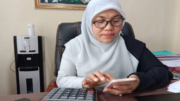 Mulai Besok hingga 21 Desember, Pemkab Agam Gelar Operasi Pasar Murah 1 Kepala Dinas Perikanan dan Ketahanan Pangan Agam, Rosa Deswira. (Antara/Yusrizal)