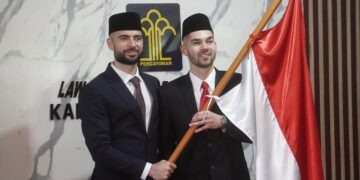 Akhirnya! Jordi Amat dan Sandy Walsh Resmi Jadi WNI 8 Jordi Amat dan Sandy Walsh resmi jadi WNI