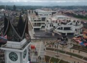 Pemkot Bukittinggi Minta Inovasi Pedagang untuk Peningkatan Jual Beli