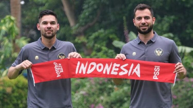Pemain naturalisasi Sandy Walsh dan Jordi Amat. (dok. Istimewa)