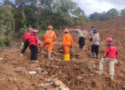 Evakuasi Korban Gempa Cianjur, Semen Padang Apresiasi Relawan TRC