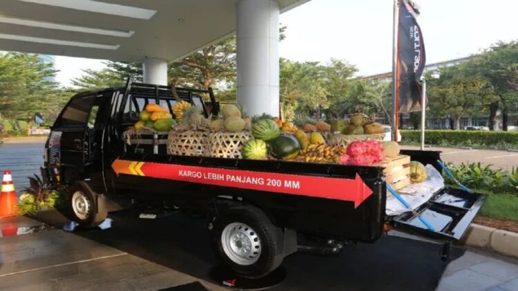 Lebih Ramah Lingkungan, MMKSI Kenalkan New Colt L300 Bermesin Euro4 1 Tampilan wajah New Colt L300 (ANTARA/HO) (ANTARA/HO)