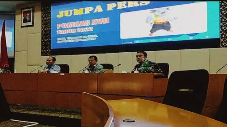Ikuti 14 Cabor, Ribuan Atlet Siap Berlaga di POMNAS 2022 di Padang 1 Rektor UNP Prof Ganefri memimpin Jumpa pers jelang pelaksanaan Pekan Olahraga Mahasiswa Nasional (POMNas) 2022 di Padang Sumatera Barat (ANTARA/HO POMNAS)