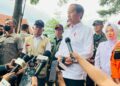 Berkunjung ke Cianjur, Presiden Pastikan Pemerintah Bantu Warga yang Rumahnya Rusak