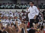 Jokowi Sebut Sosok Pemimpin Rambut Putih seperti Prabowo, Ganjar dan Hatta Rajasa