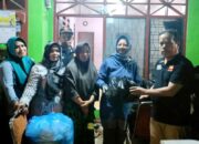 Banjir di Padang, Andre Rosiade Salurkan 1.000 Nasi Bungkus