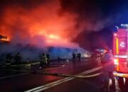 13 Orang Tewas Kebakaran Bar di Kostroma Rusia