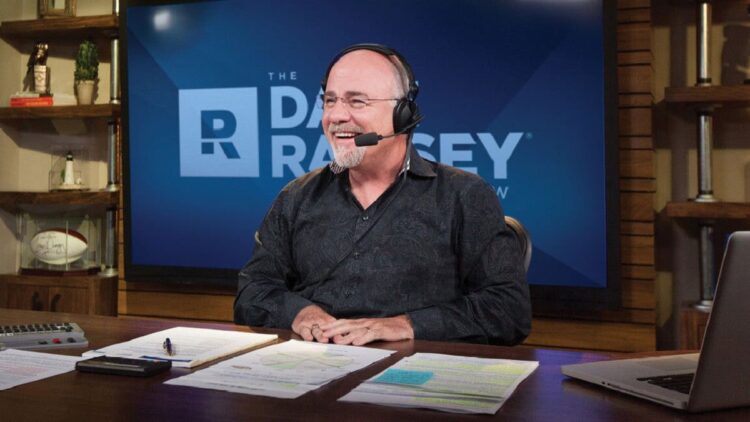 Ini 10 Podcaster Terkaya di Dunia Sepanjang Tahun 2022 1 Dave Ramsey Show salah satu podcaster dengan penghasilan terbanyak sepanjang tahun 2022.