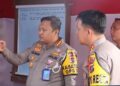 Dirlantas Polda Sumbar Kombes Hilman mengecek kesiapan Pospam