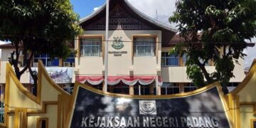 Kantor Kejari Padang. (Foto: Dok. Istimewa)