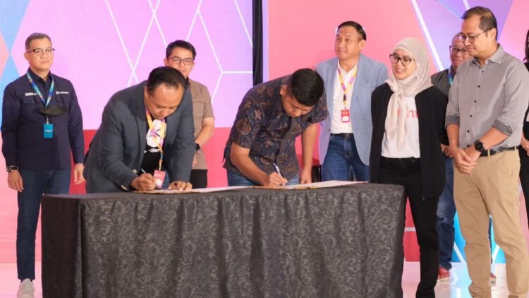 Telkomsel Perkuat Kolaborasi bersama Feedloop, Perkaya Target Customer Engagement 1 Kolaborasi Telkomsel dan Feedloop