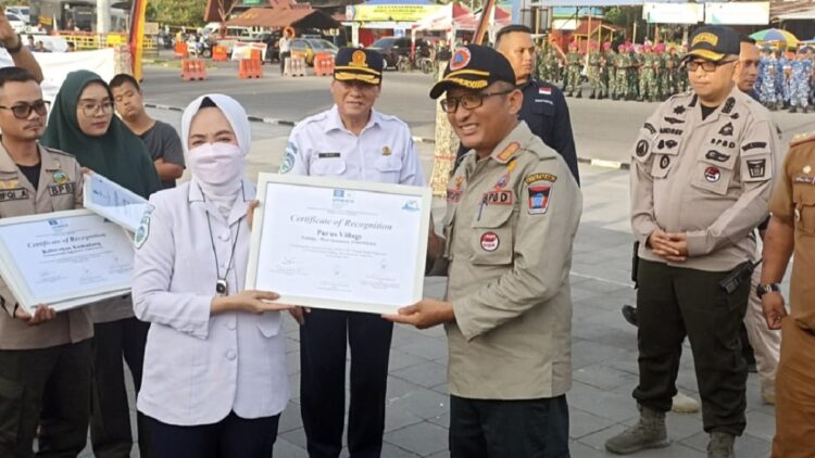 Dua kelurahan di Padang dikukuhkan jadi Tsunami Ready Community.