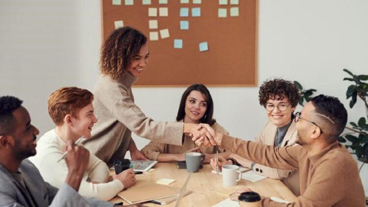 ilustrasi rekan kerja