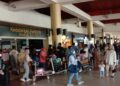 Penerbangan di BIM Meningkat pada Akhir Tahun, Ada Suvenir bagi Penumpang 5 Situasi pintu kedatangan Bandara Internasional Minangkabau (BIM), Kabupaten Padang Pariaman pada Sabtu (31/12/2022) siang. (Dok. Radarsumbar.com)