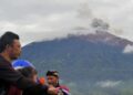 Akibat Hujan Abu Vulkanis Kerinci, Tanaman Petani di Solsel Banyak yang Rusak