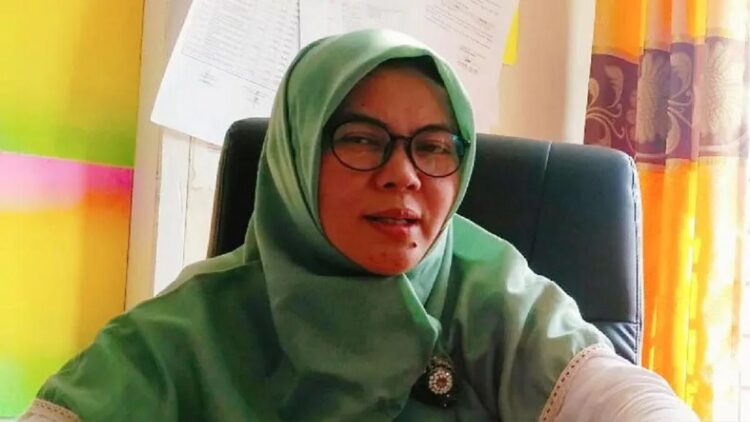 Kepala Bidang Koperasi dan UKM Solok Selatan Azizah Mutia. (Antara/Erik Ifansya Akbar)