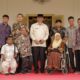 Gubernur Mahyeldi saat bertemu dengan penyandang disabilitas di Istana Gubernur. (Dok. Humas)