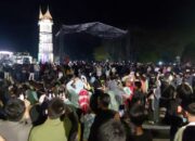 Malam Pergantian Tahun di Bukittinggi masih Diramaikan dengan Petasan dan Kembang Api