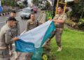 Ganggu Keindahan, Satpol PP Padangpanjang Bongkar Sejumlah Spanduk Kedaluwarsa 3 Ganggu Keindahan, Satpol PP Padangpanjang Bongkar Sejumlah Spanduk Kedaluwarsa