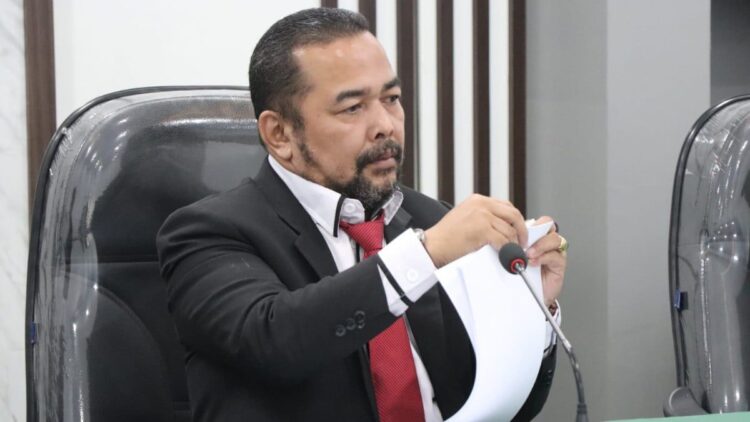 Menunggu Putusan DPRD, Ini Tugas dan Besaran Pendapatan Komisioner KI Sumbar 1 Toaik