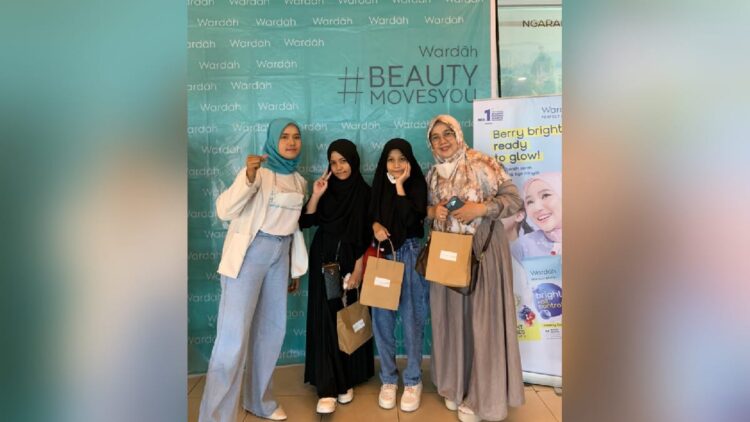 End of Year Customer Happiness di Bandara, Cara Wardah Apresiasi Pelanggan 1 Paragon Corp memberikan apresiasi kepada para pengguna layanan jasa BIM pada akhir tahun 2022 hingga awal 2023. (Foto: Dok. Istimewa)